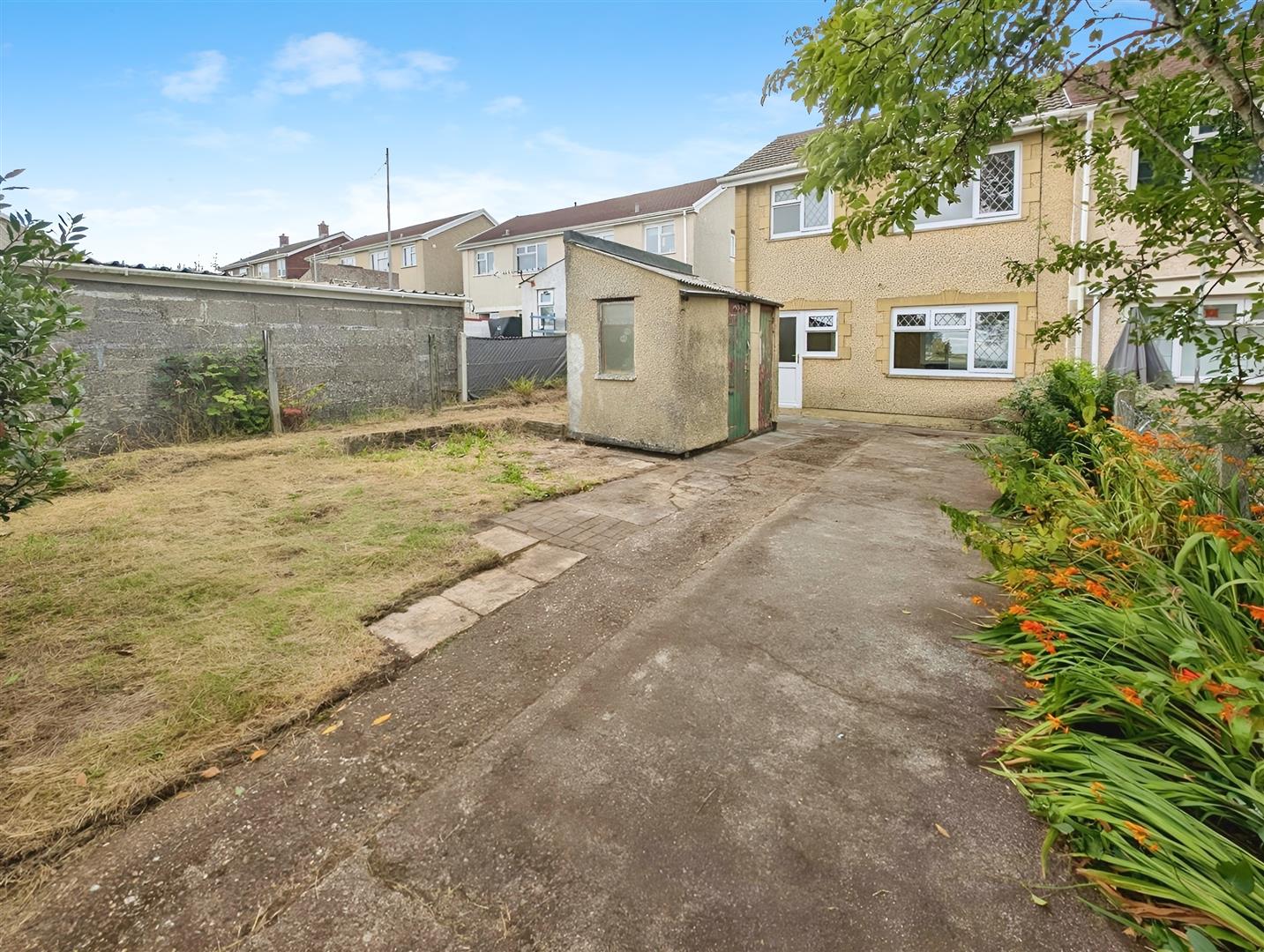 Caerphilly Avenue, Bonymaen, Swansea, SA1 7JA